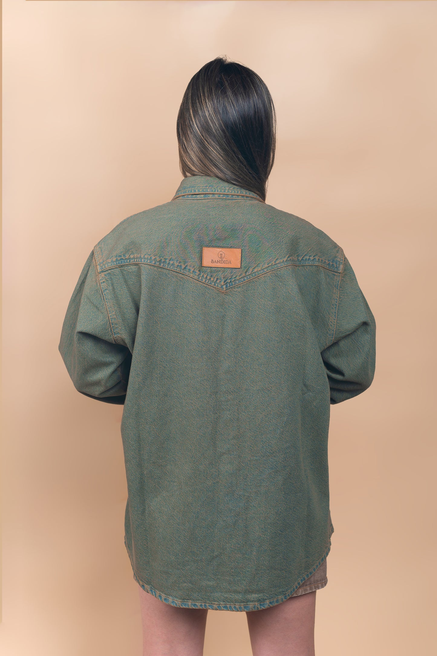 Sobre Camisa Oversize Luna