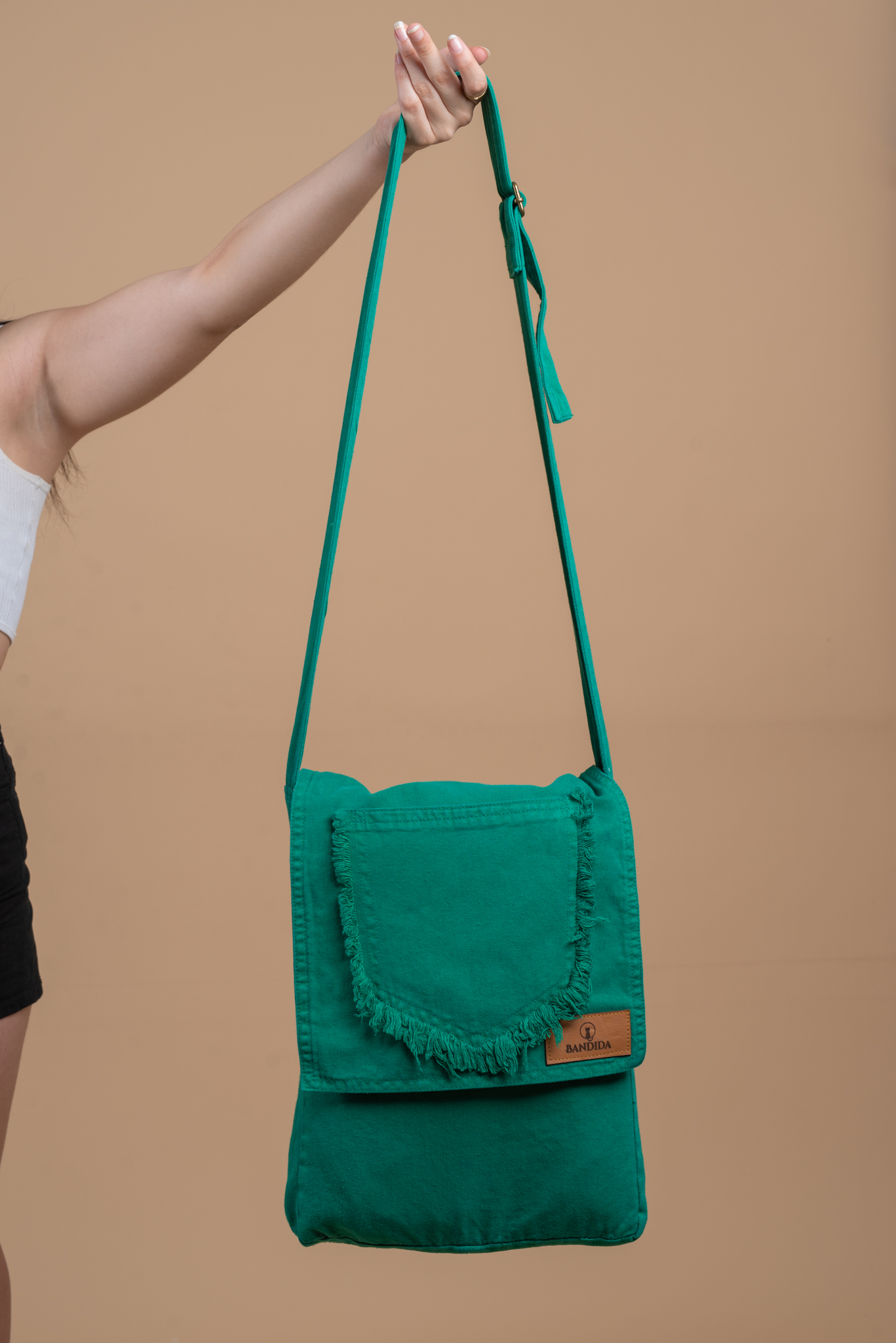 Morral grande verde desflecado