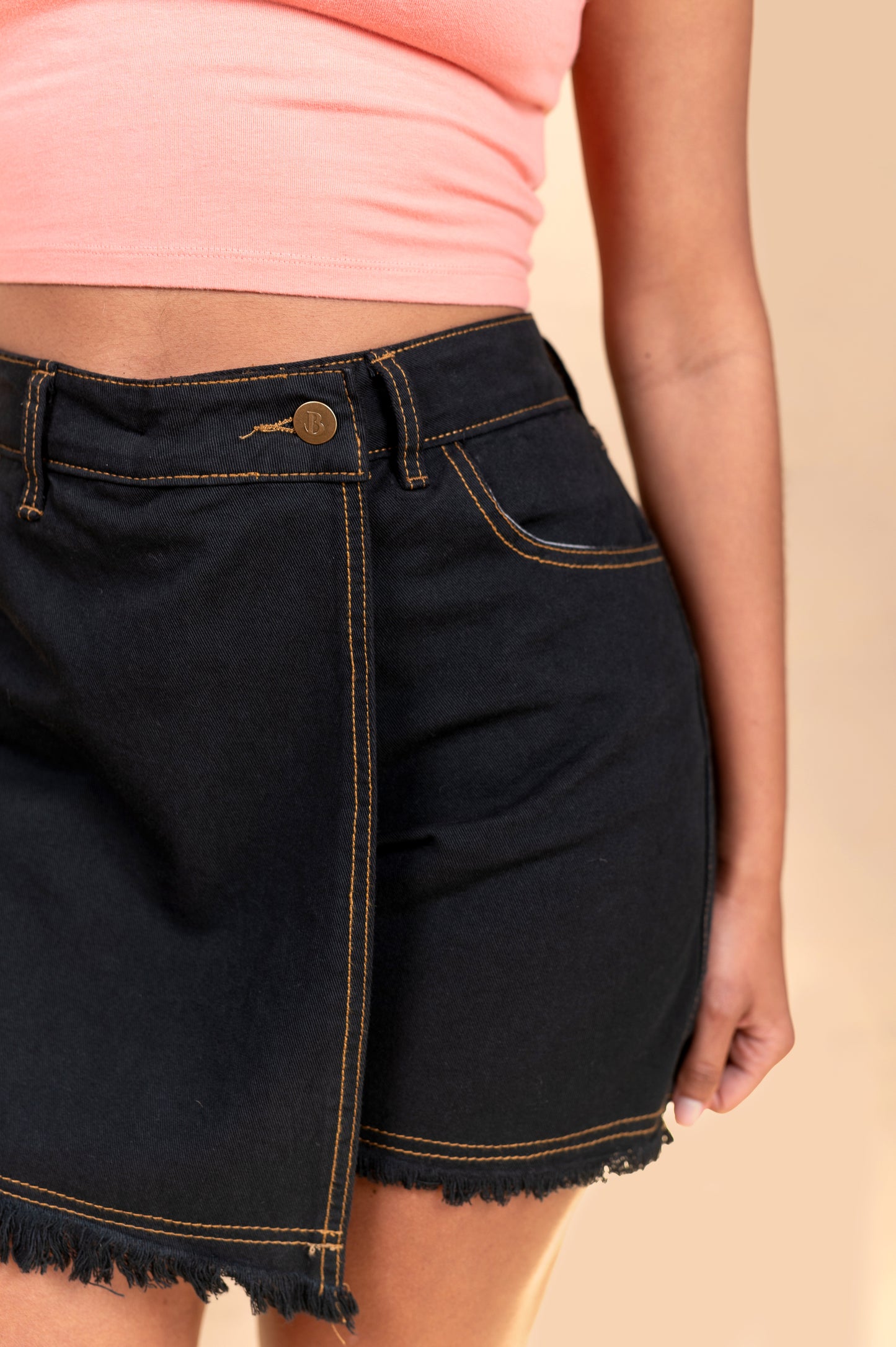 Short Cruzado, Candela