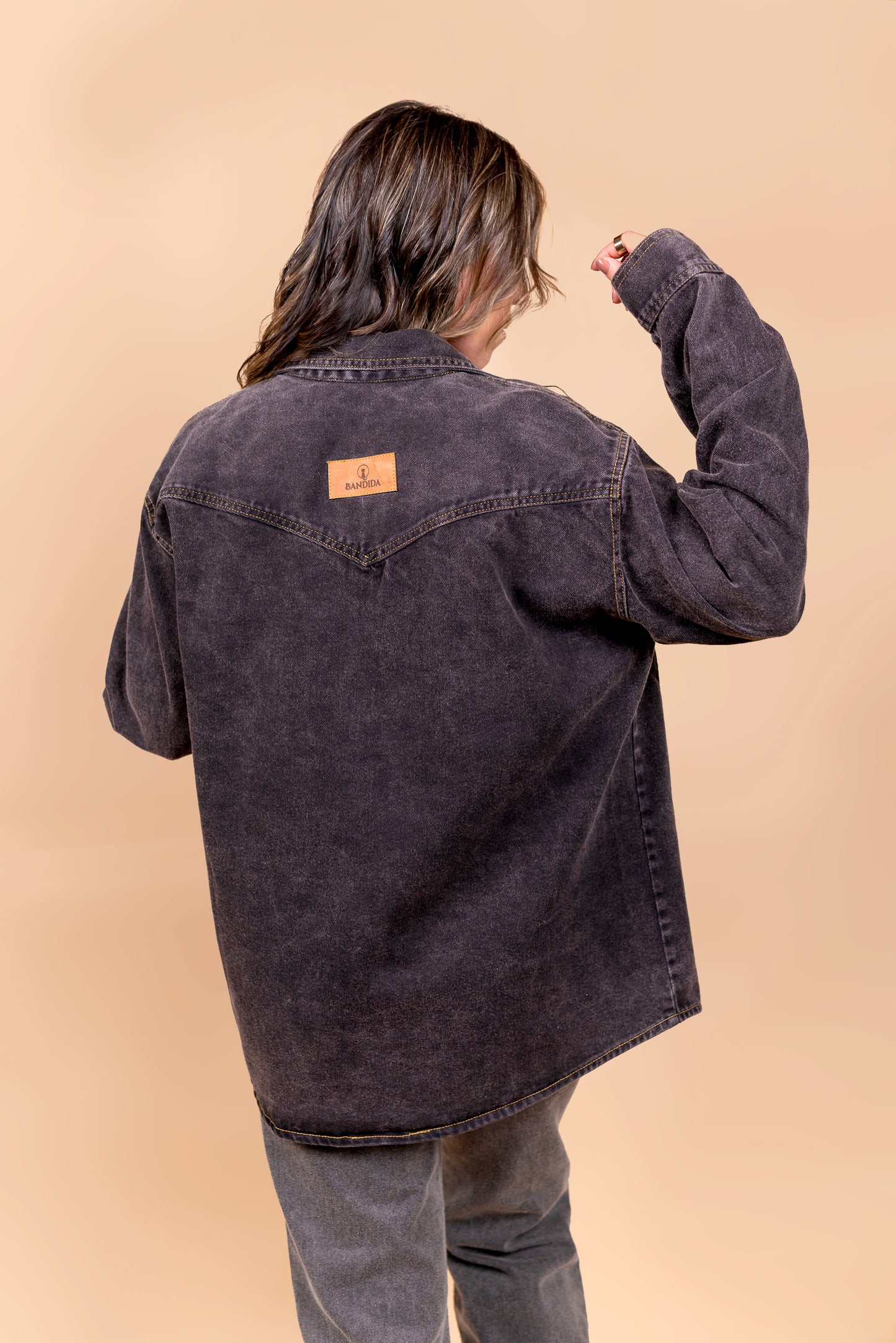 Sobre Camisa Oversize Luna