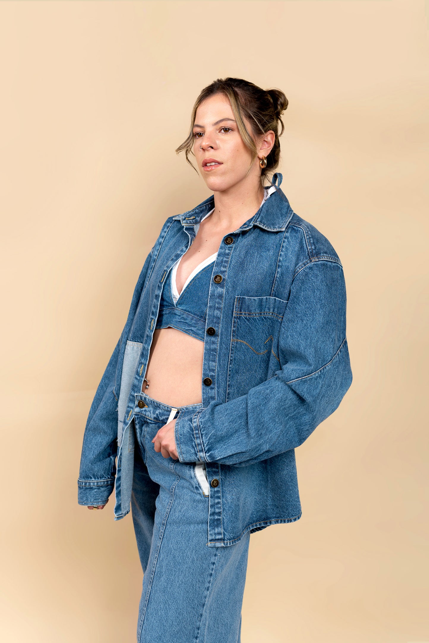 Sobre Camisa Oversize Mishi